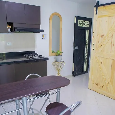 Apartamento Comodo, Agradable Y Economico Medellín Exterior foto